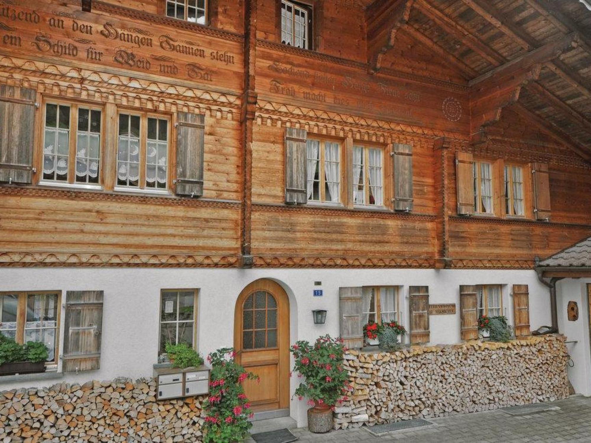 Apartment Chalet Bodenweg Frutigen Exterior foto